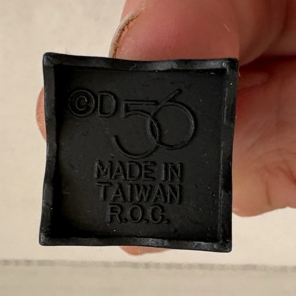 Department‎ 56 Heritage Village Black Town Square Clock Miniature Accessory